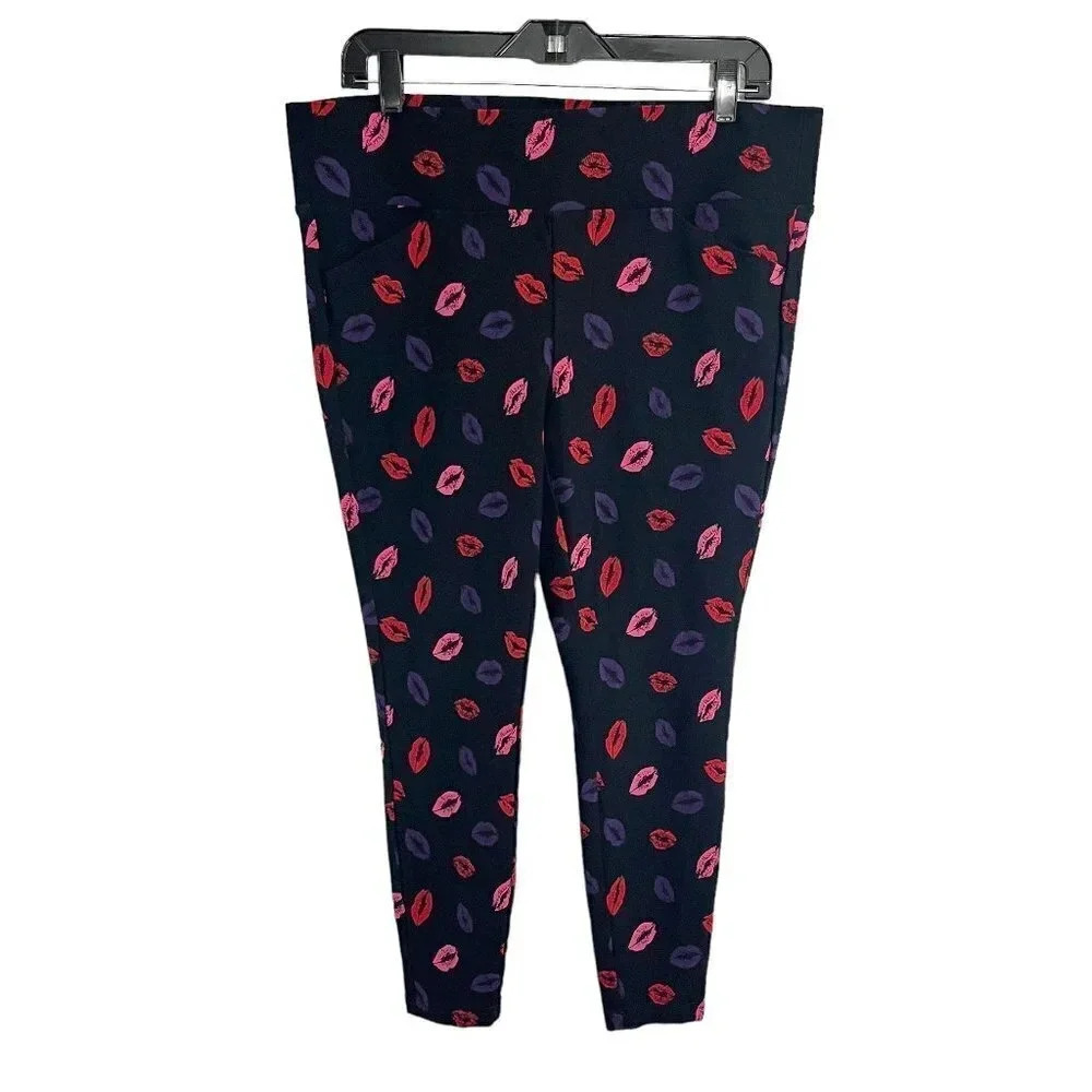 Torrid Black Pixie Pants with Colorful Lip Prints & Pockets Women's Plus Size 1X